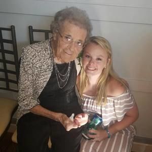 Meet your Posher, Kelsey